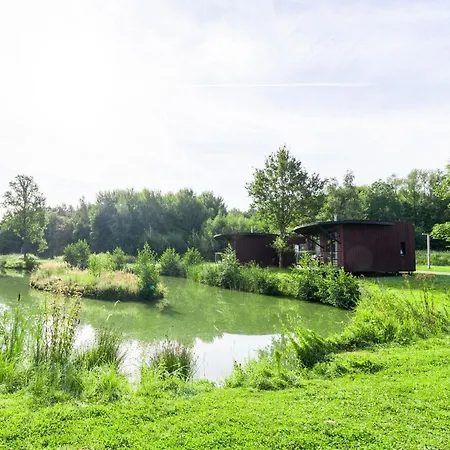 Prázdninový dům Escape With Pool & Charm