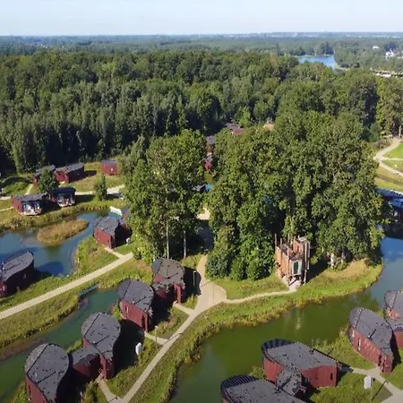 Escape With Pool & Charm Feriehus *